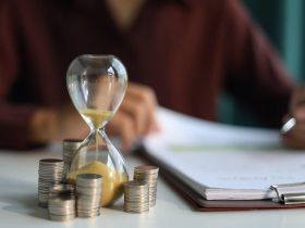 0056怎麼買最好賺？配息1元，股價39元能入手？老手曝4大加碼策略：甜甜價、二代健保門檻算給你看